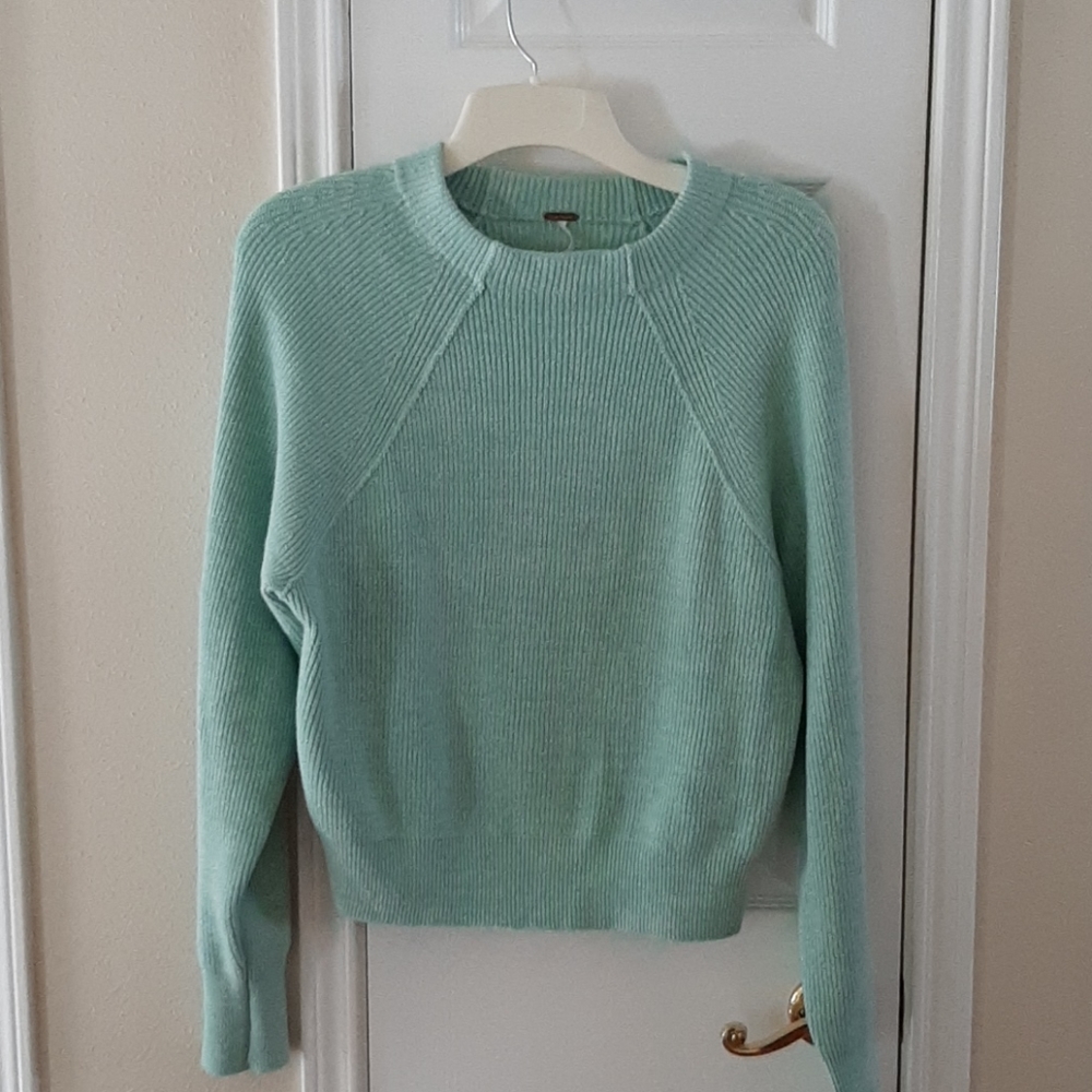 Free people cotton long sleeve sweeter